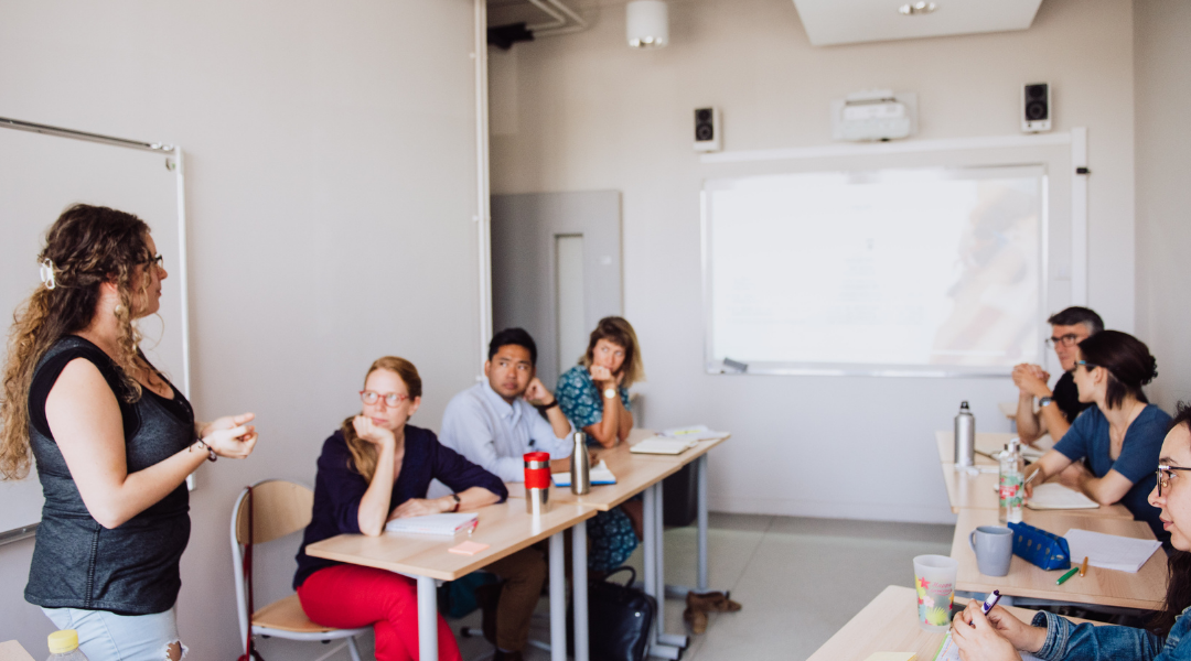 atelier sur la gestion de classe par un tuteur aux enseignants